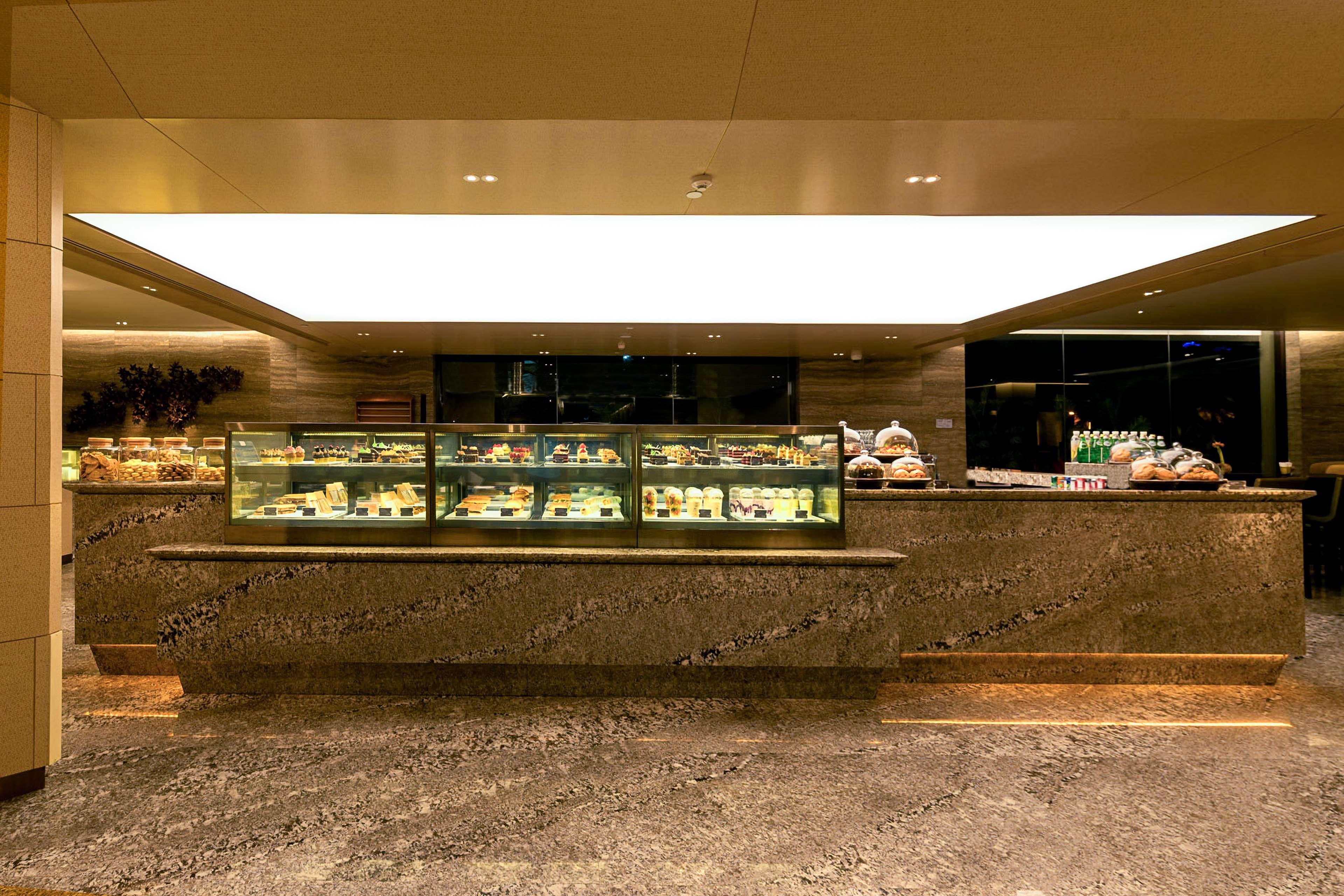 Hilton 5*