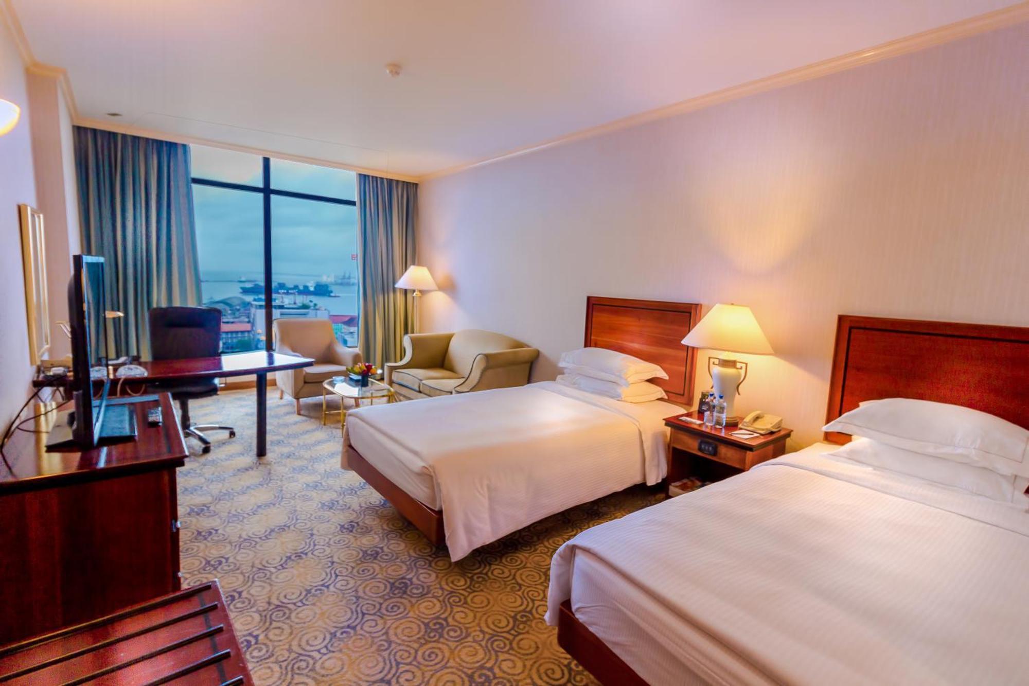 Hilton 5*