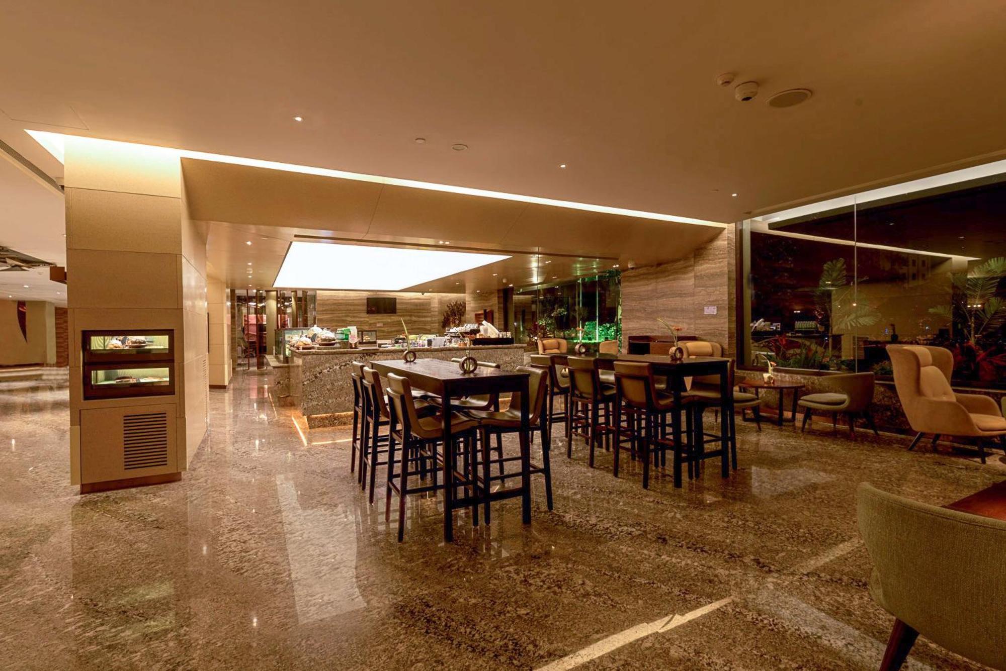 होटल Hilton Colombo
